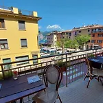 Sorriso 2* Brenzone sul Garda