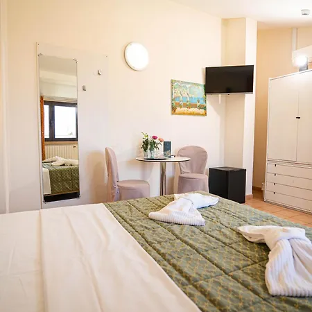 Sorriso Hotel Brenzone sul Garda