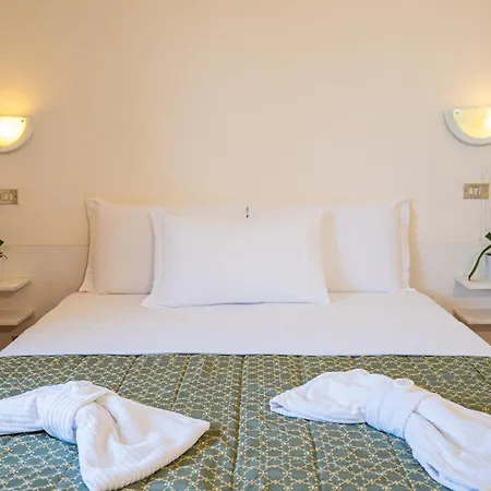 Sorriso Brenzone sul Garda