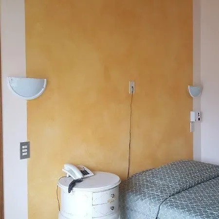 Sorriso 2* Brenzone sul Garda