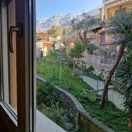 Sorriso Hotel Brenzone sul Garda