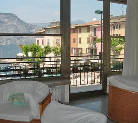 Hotel Sorriso Brenzone sul Garda