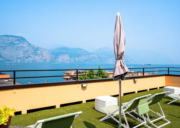 Sorriso Hotel Brenzone sul Garda
