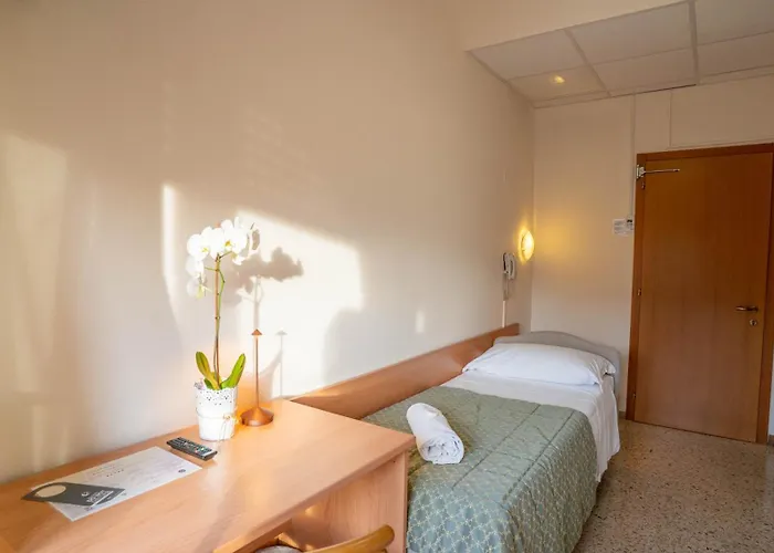 Hotell Sorriso Brenzone sul Garda
