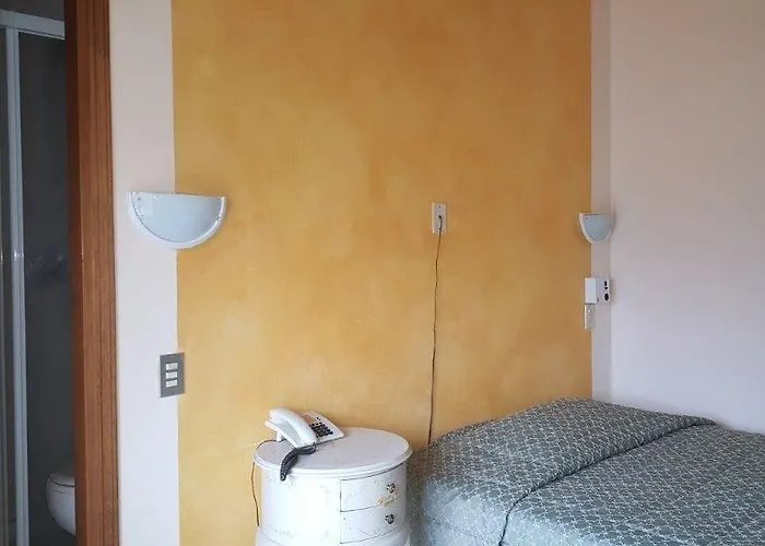 Sorriso 2* Brenzone sul Garda