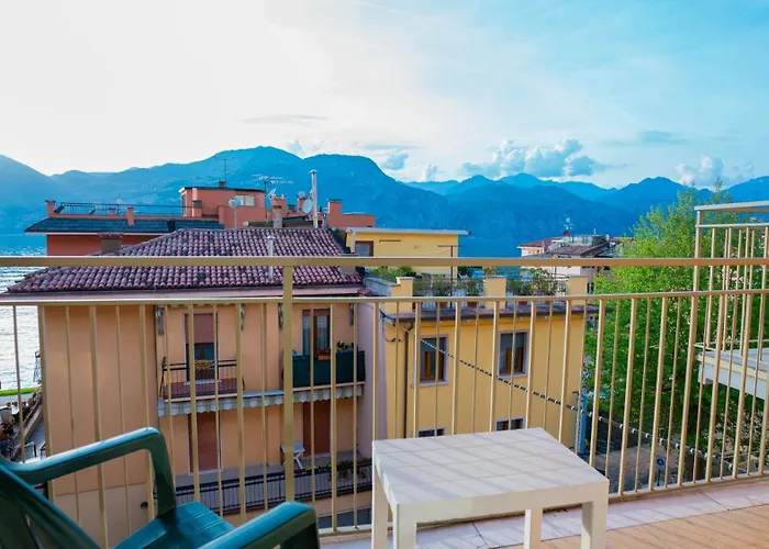 Ξενοδοχείο Sorriso Brenzone sul Garda