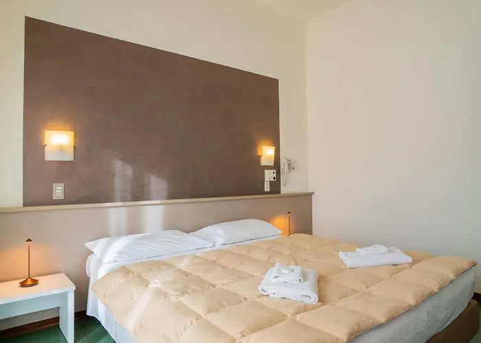 Sorriso 2* Brenzone sul Garda