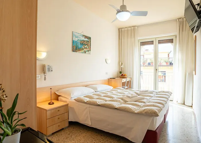 Ξενοδοχείο Sorriso Brenzone sul Garda